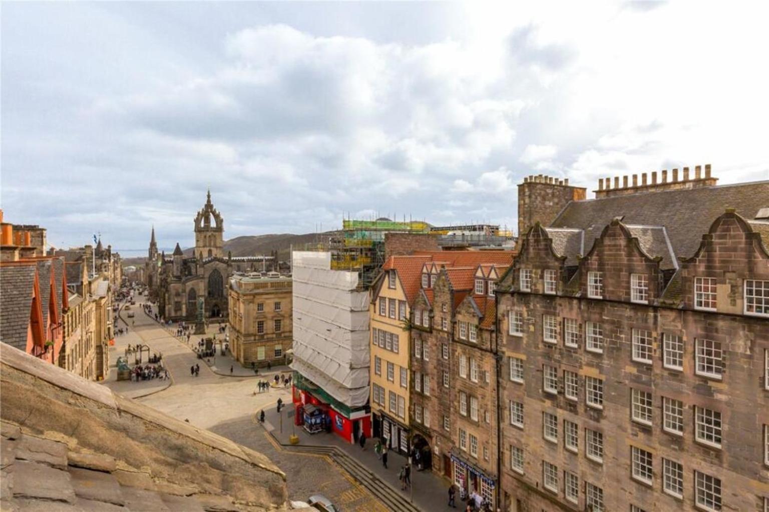 Appartamento Stunning 5Br Royal Mile Penthouse Edimburgo Esterno foto